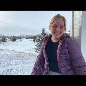 Meet your Posher, Emilee